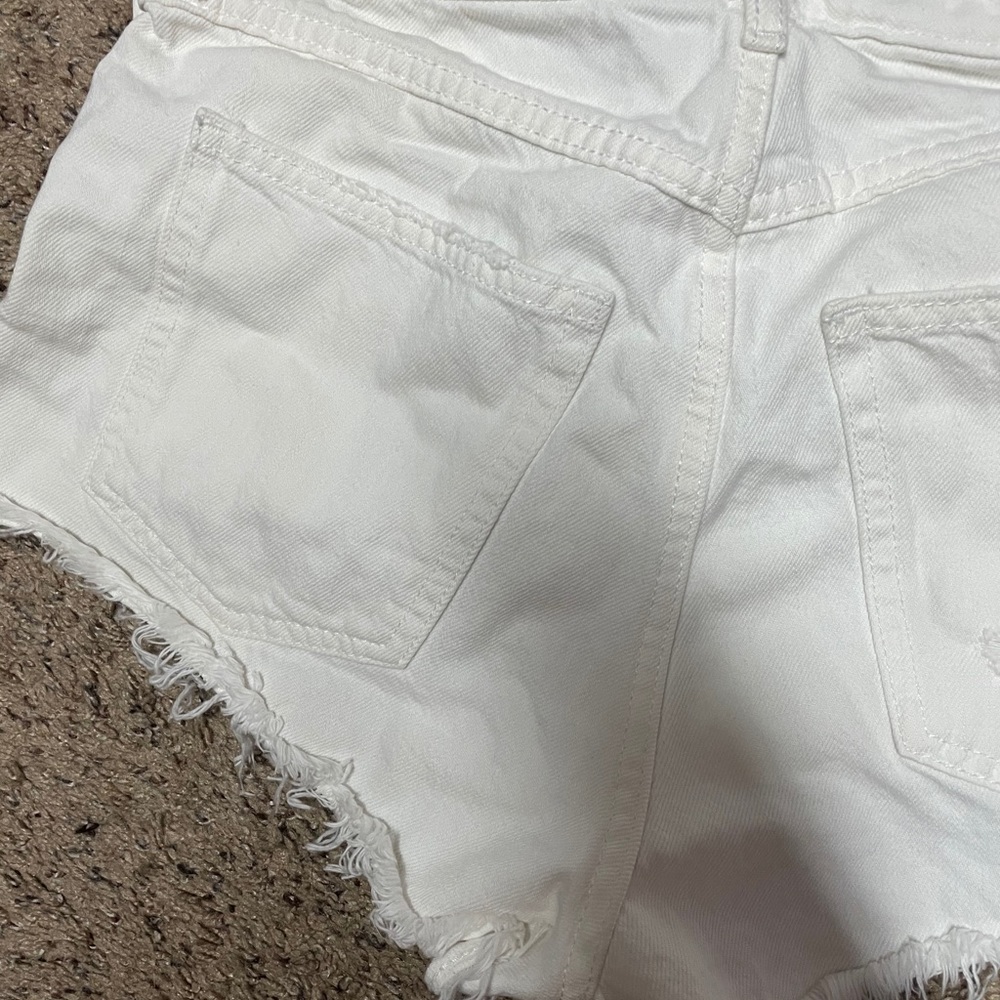 Jeans white